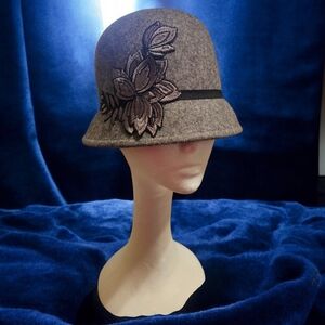 Nine West Wool Cloche Hat NWT